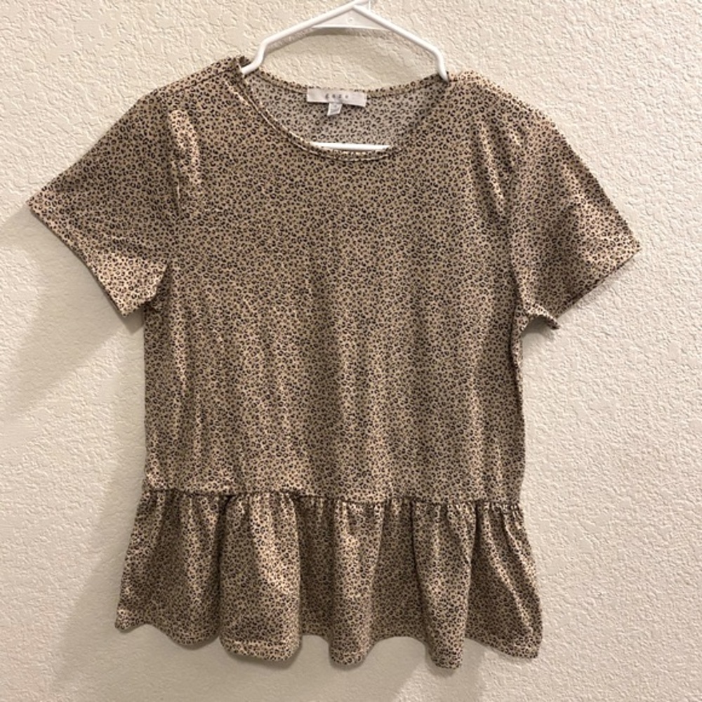 Gaze Cheetah Print Ruffle Top